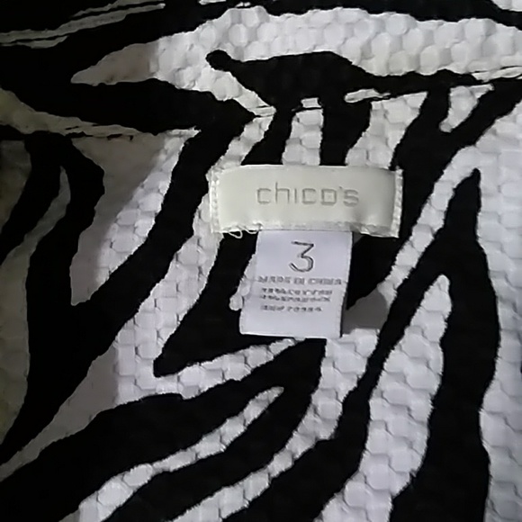 Chico's Sizes 3 Black and White Patterned Cotton Jacket - Picture 2 of 5